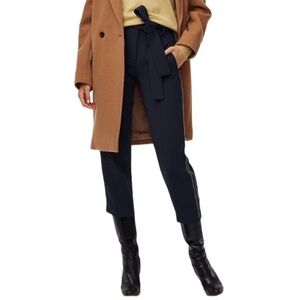 Aritzia Wilfred Jallade belted pant in crepe fabric Sz 00 excellent condition